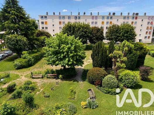 Appartement à vendre 249 000 € 4 pièces 3 chambres 60,7 m² Étage 3/4 Malabry Châtenay-Malabry 92290