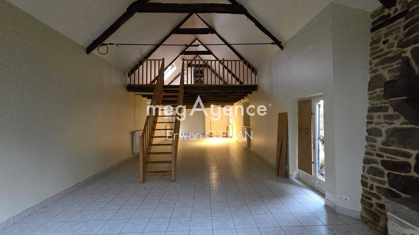 Maison à vendre, 250m², PLUMELIAU