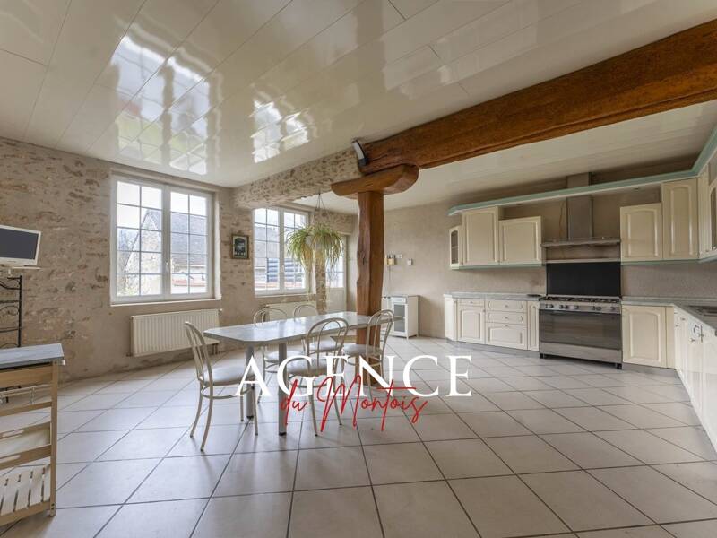 Maison à vendre, 251m², EVERLY