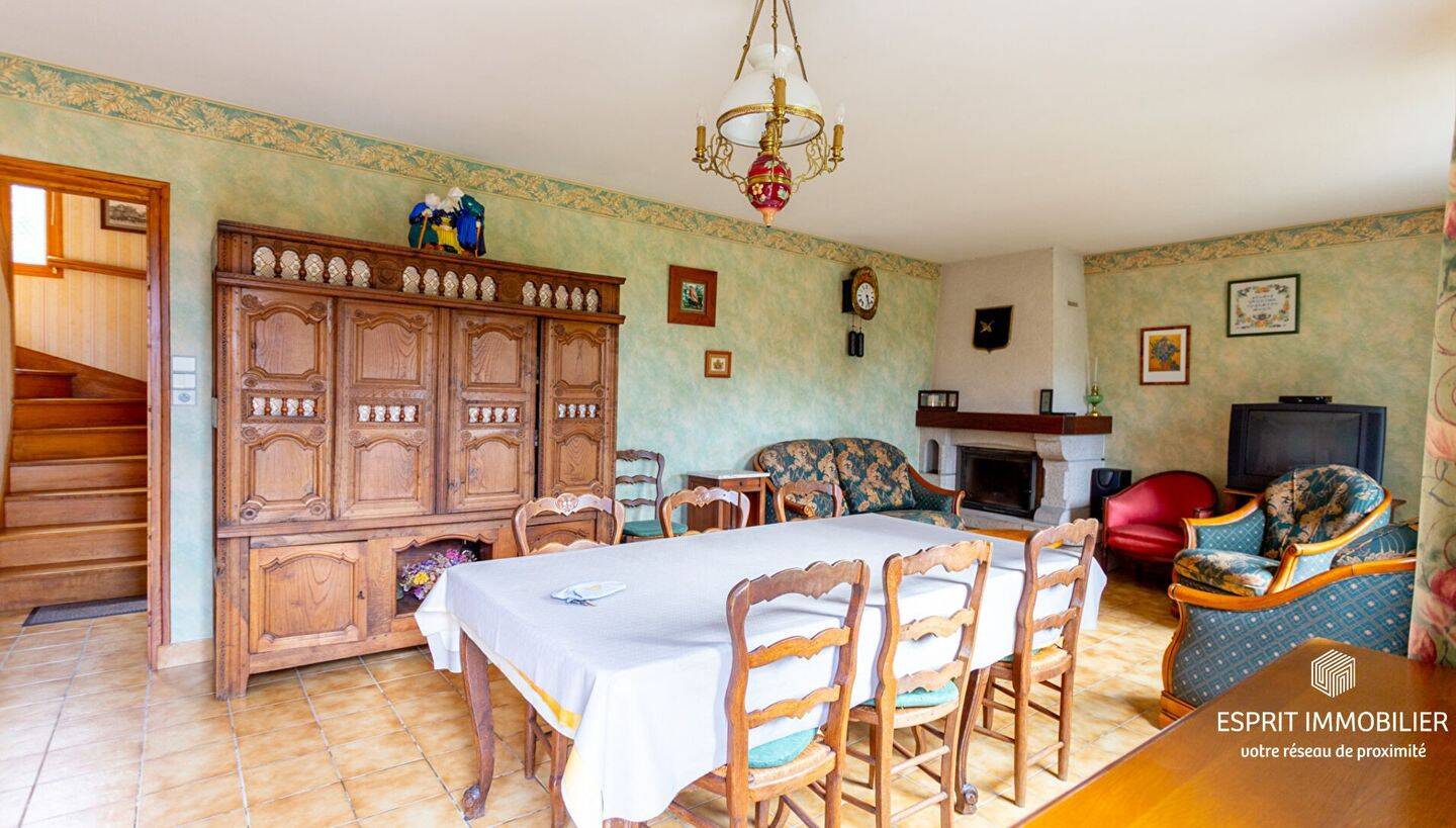 Maison à vendre, 138m², RIEC SUR BELON