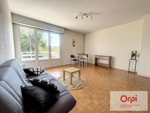 Appartement à louer 468 € 1 pièce 41 m² Étage 1/4 Chantoiseau-Faucheroux Montluçon 03100