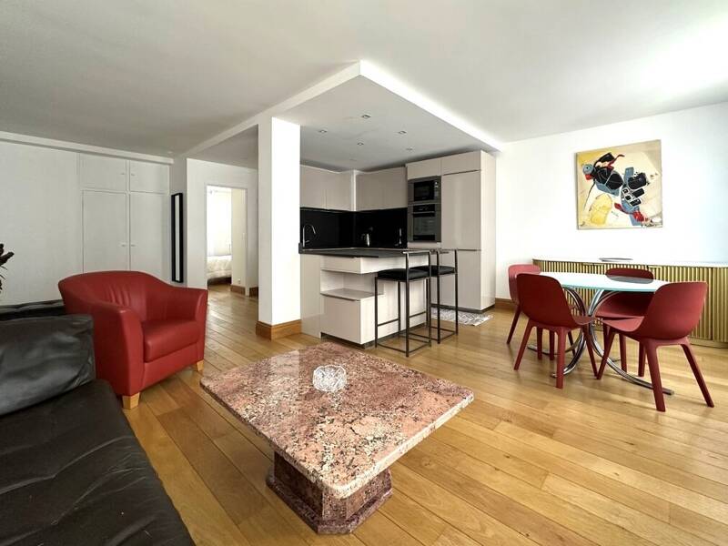 Maison à louer, 57m², PARIS 18E