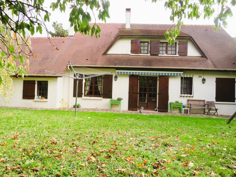 Maison à vendre, 180m², FONTENAY MAUVOISIN