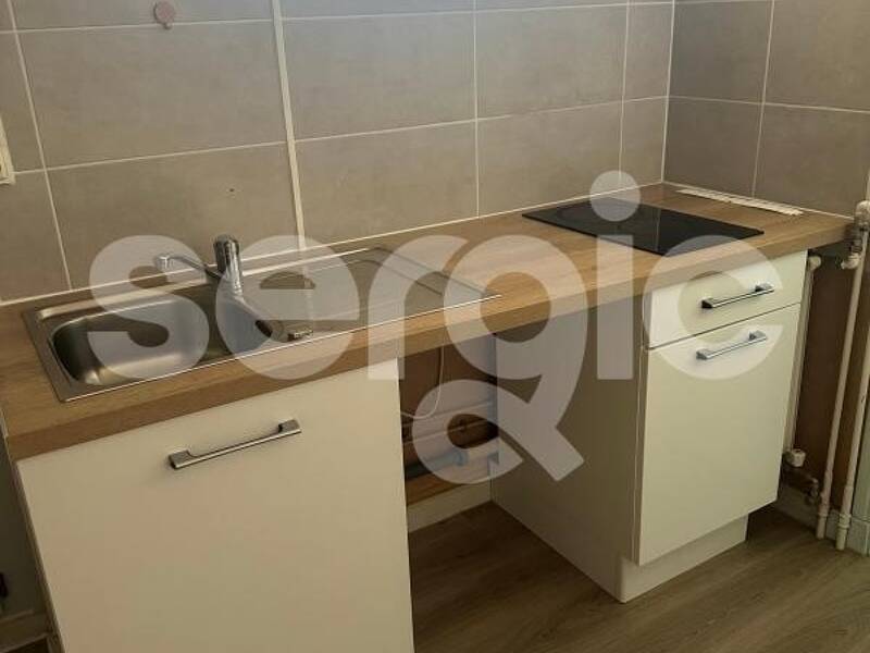 Maison à louer, 18m², REIMS