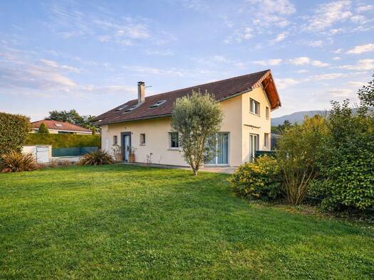 Maison à vendre 479 000 € 6 pièces 5 chambres 160 m² Barraux 38530