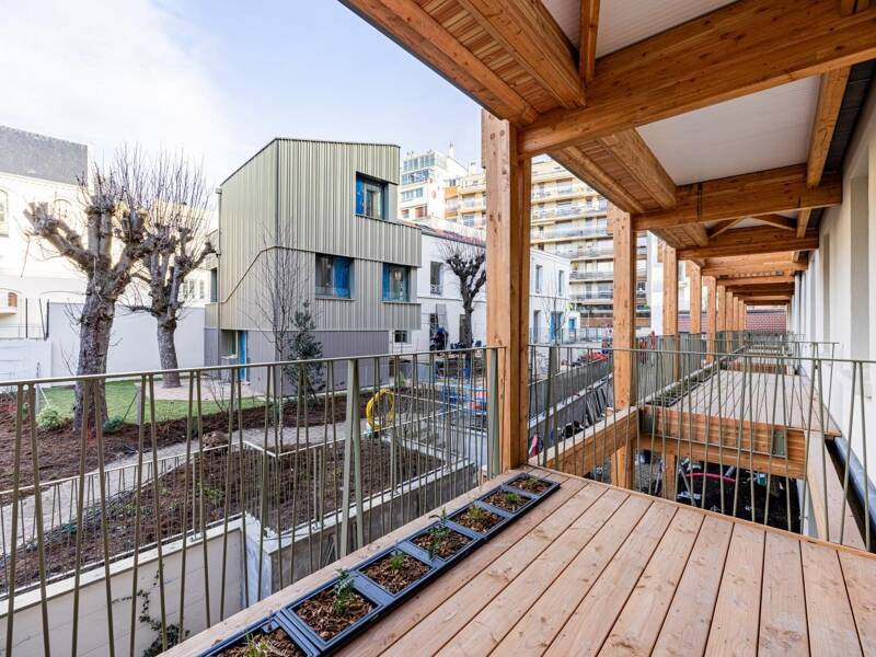 Maison à louer, 75m², PARIS 20E