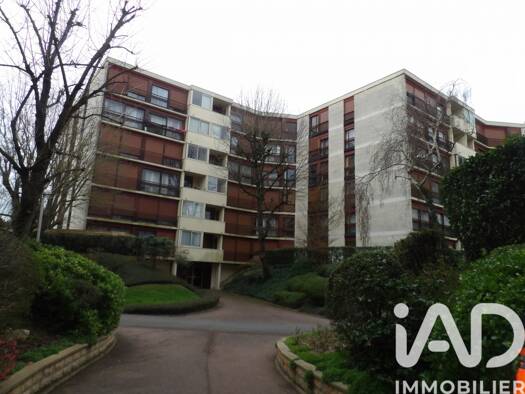 Appartement à vendre 149 900 € 4 pièces 2 chambres 80 m² Étage 4/5 Centre Ris-Orangis 91130