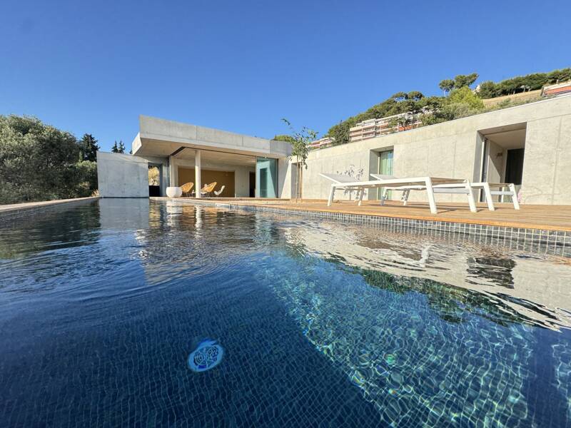 Maison à louer, 213m², CASSIS