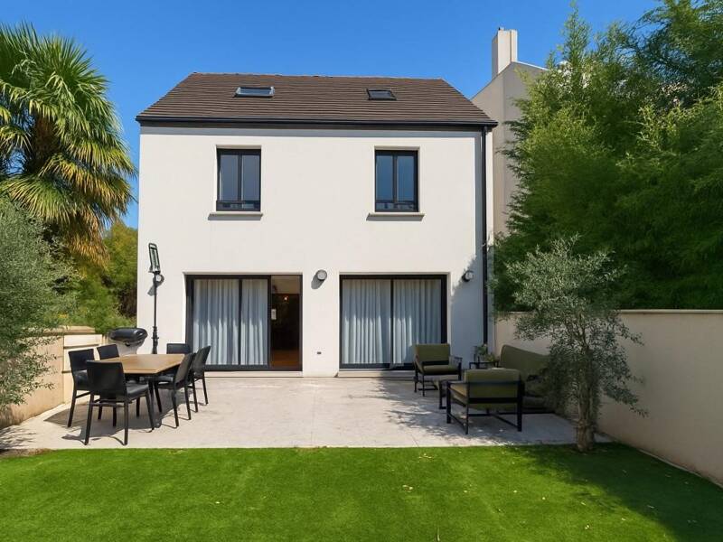 Maison à vendre, 203m², SAINT MAUR DES FOSSES