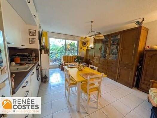 Appartement en viager occupé Bouquet 155 056 € 2 pièces 1 chambre 38 m² Étage 1/4 Bioves-Casino Menton 06500