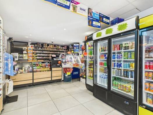 Tabac-Presse-Loto à vendre Fonds de commerce 330 000 € 2 pièces 77 m² de surface de vente Grenoble 38000