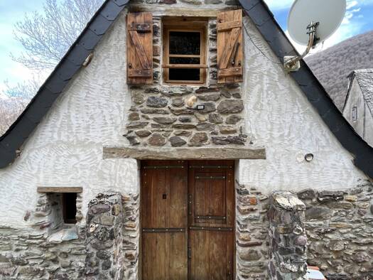 Maison à vendre 169 000 € 3 pièces 2 chambres 90 m² 1 276 m² de terrain Borce 64490