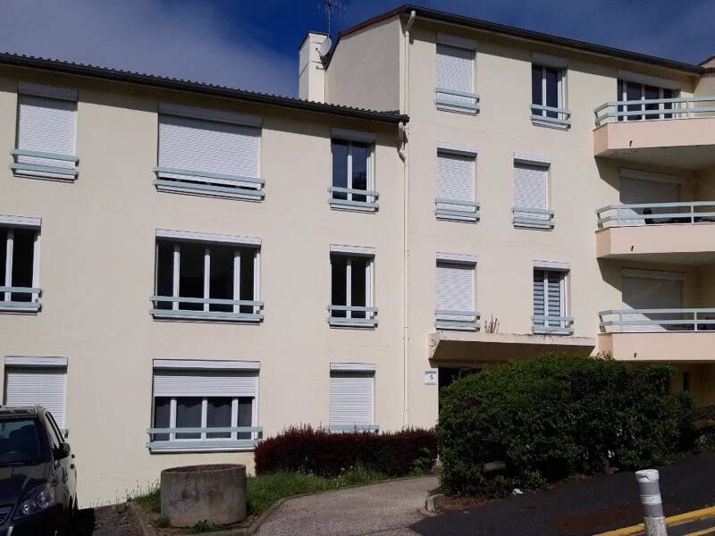 Maison à louer, 80m², UNIEUX