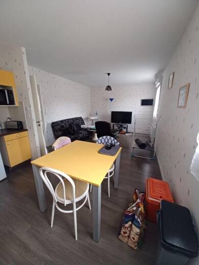 Appartement à vendre 85 000 € 2 pièces 1 chambre 42,9 m² Dernier étage, Étage 1/1 Sud La Souterraine 23300