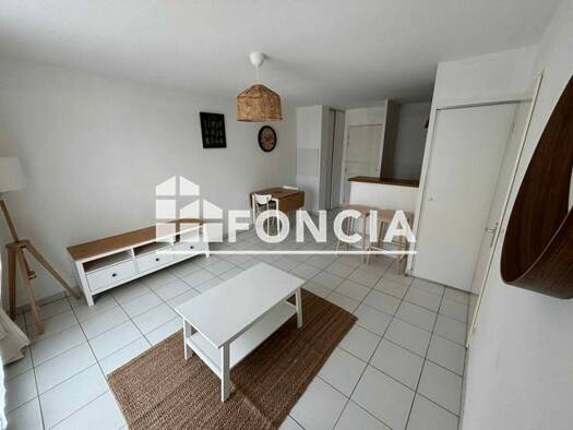 Appartement à louer 550 € 2 pièces 1 chambre 36,75 m² 1er étage Montrichard Val de Cher 41400
