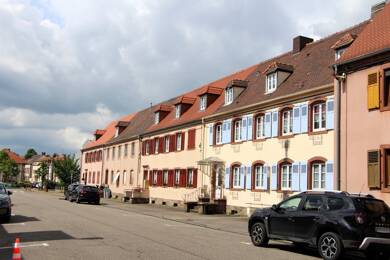 Maison de ville à vendre 129 900 € 13 pièces 5 chambres 234 m² 394 m² de terrain Sarralbe 57430