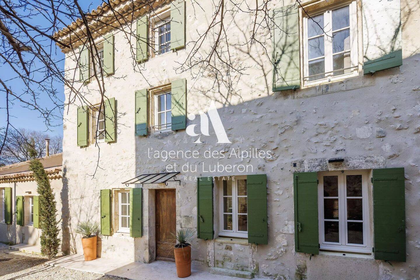 Maison à vendre, 310m², EYGALIERES