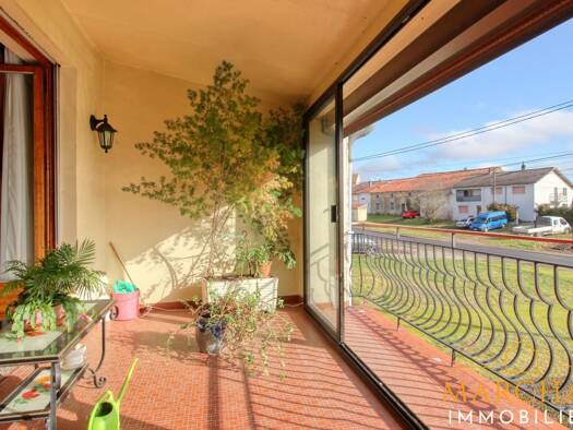 Appartement à vendre 114 000 € 5 pièces 3 chambres 128 m² Étage 2/2 Arriance 57580