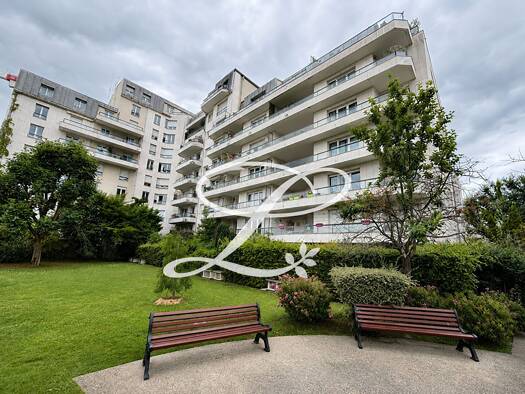Appartement à vendre 540 000 € 3 pièces 2 chambres 63,58 m² Étage 2/6 Rosiers-Lorieux Puteaux 92800