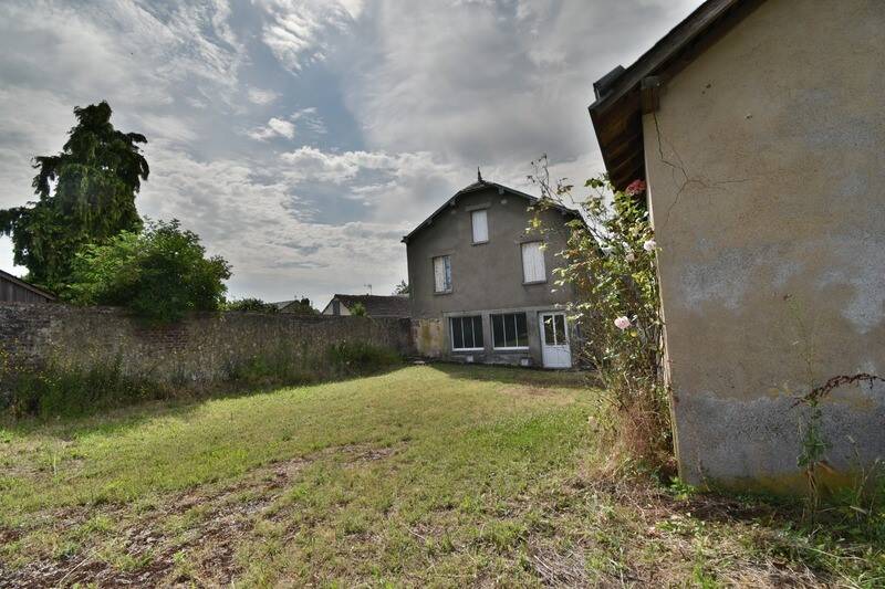 Maison à vendre, 550m², LA BAZOCHE GOUET
