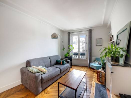 Appartement à vendre 410 000 € 2 pièces 1 chambre 37 m² Étage 4/5 Montmartre Paris 18ème arrondissement 75018