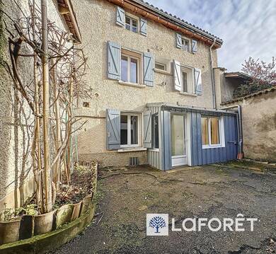 Maison à vendre 385 000 € 4 pièces 3 chambres 85 m² 152 m² de terrain Cailloux sur Fontaines 69270