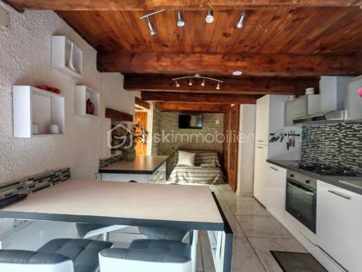 Maison à vendre 65 000 € 4 pièces 3 chambres 66 m² Lanuéjols 30750