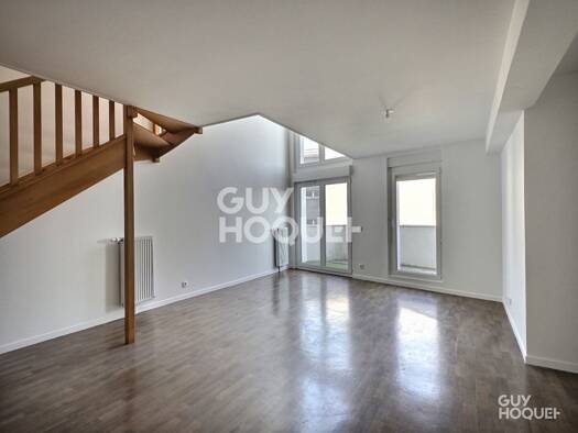 Appartement à louer 1 450 € 4 pièces 3 chambres 89 m² Étage 4/4 Les Vignes Bobigny 93000