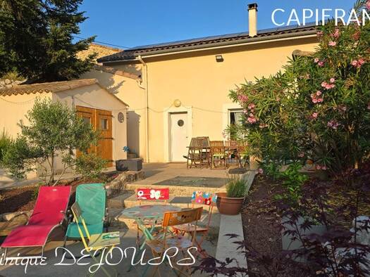 Maison à vendre 380 000 € 7 pièces 5 chambres 248 m² 10 000 m² de terrain Saint-Fortunat-sur-Eyrieux 07360