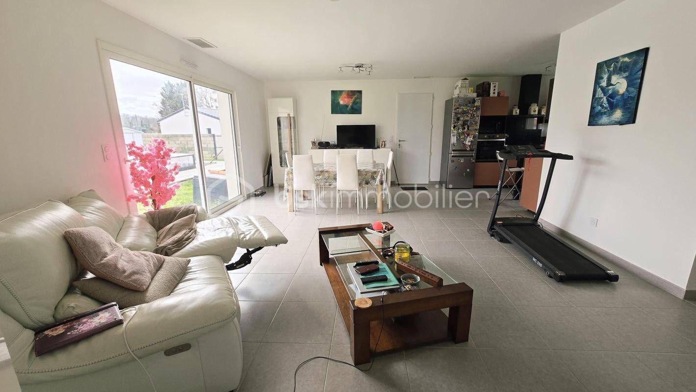 Maison à vendre, 101m², JONZAC
