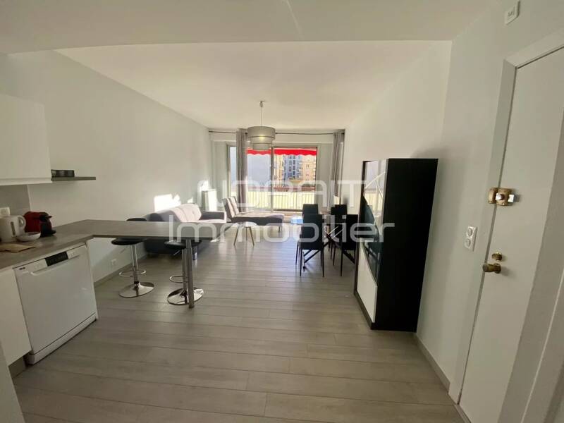 Maison à louer, 56m², NICE