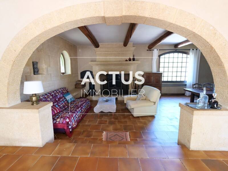 Maison à vendre, 237m², CORNILLON CONFOUX