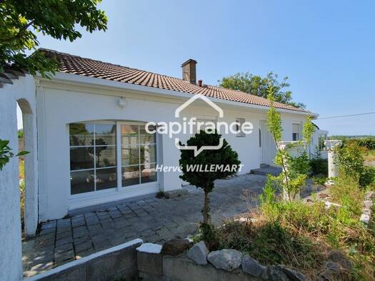 Maison de plain-pied à vendre 323 000 € 5 pièces 3 chambres 139 m² 629 m² de terrain Quaëdypre 59380