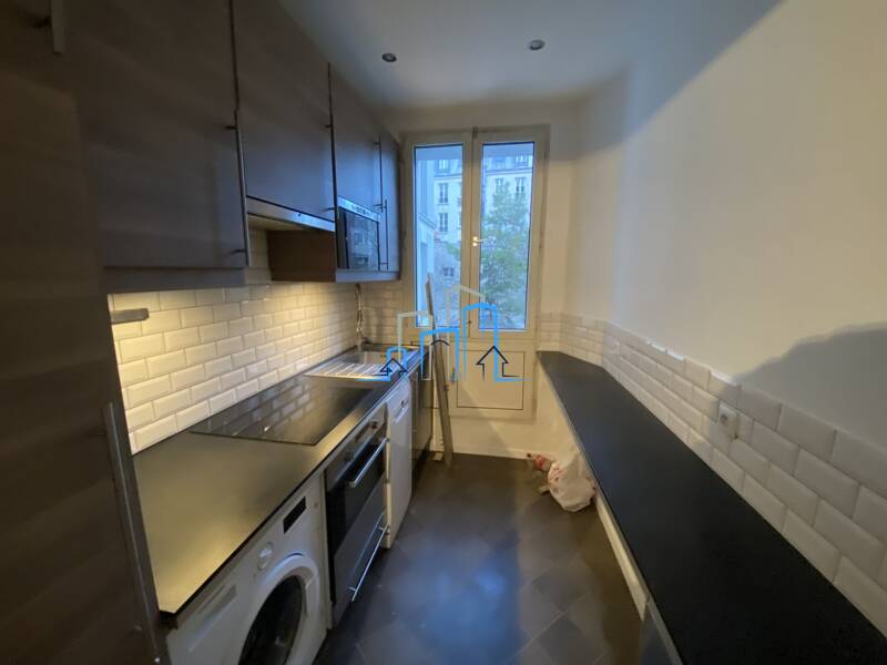 Maison à louer, 44m², PARIS 18E