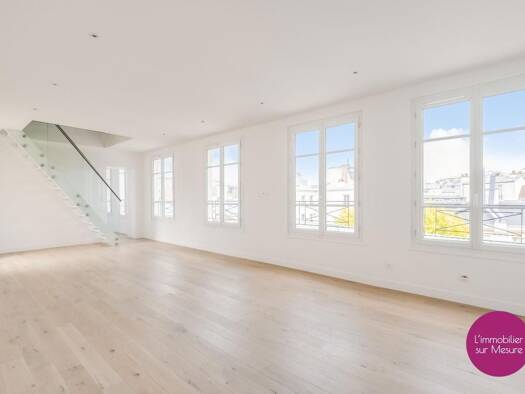 Duplex à vendre 990 000 € 5 pièces 3 chambres 90 m² Étage 4/4 Bastille-Popincourt Paris 11ème arrondissement 75011