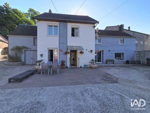 Maison à vendre 173 000 € 7 pièces 4 chambres 135 m² 683 m² de terrain Bouttencourt 80220