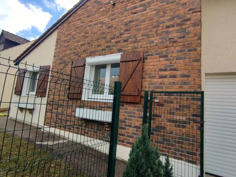 Maison à louer, 104m², EPONE