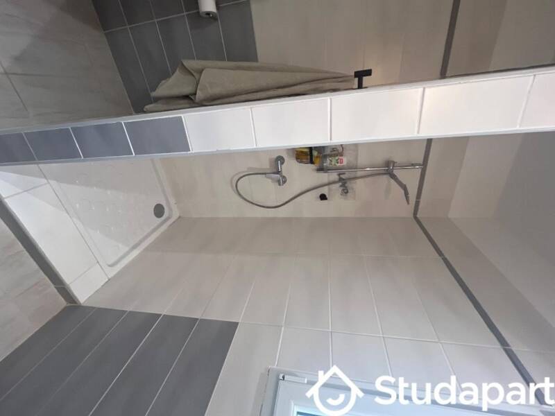 Maison à louer, 13m², VENTABREN