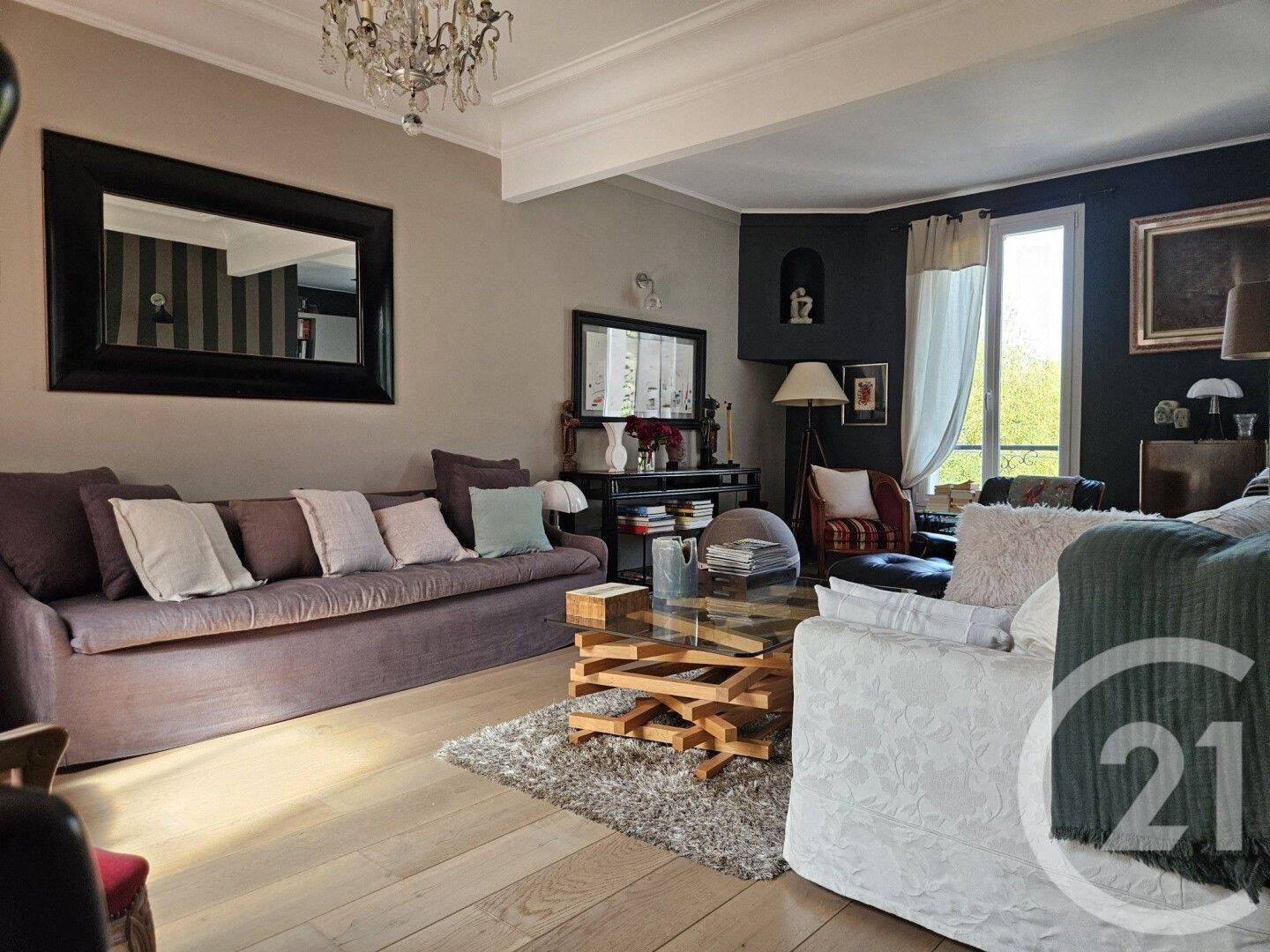 Maison à vendre, 129m², SAINT MAUR DES FOSSES