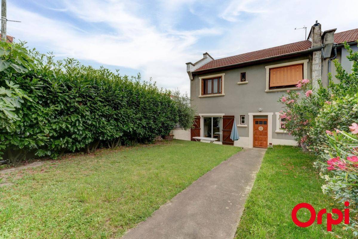 Maison à vendre, 103m², VENISSIEUX