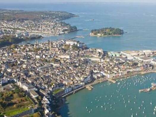 Terrain champêtre/forestier à vendre 2 750 000 € 72 065 m² de terrain Douarnenez 29100