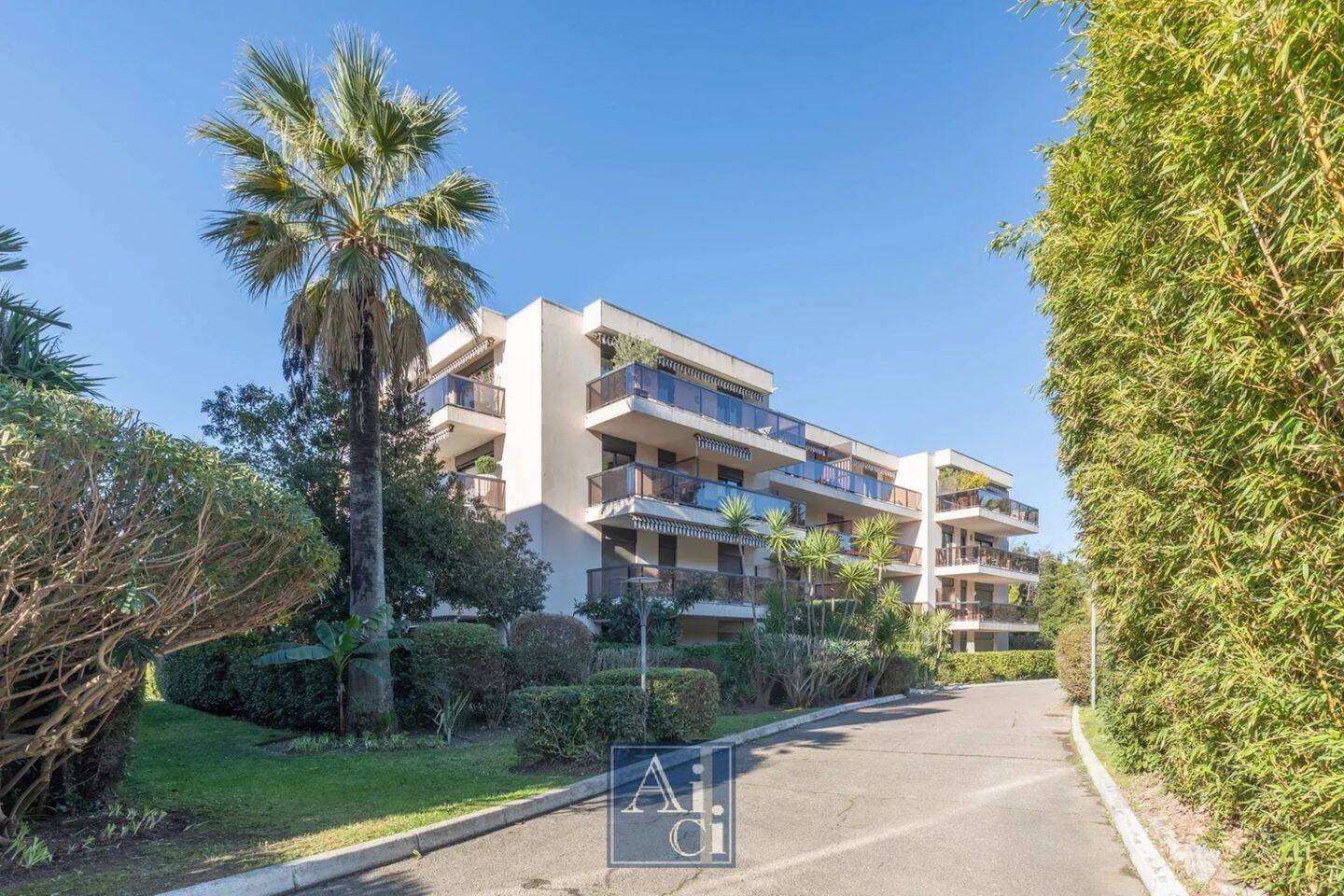 Maison à louer, 47m², CANNES