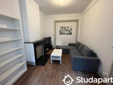 Appartement à louer 393 € 1 pièce 1 chambre 140 m² 1er étage Cheminots-Acacias-Faubourg de Lille Valenciennes 59300