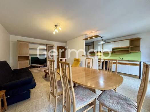 Colocation à louer 1 400 € 3 pièces 2 chambres 65 m² 1er étage Clarines Annecy 74940