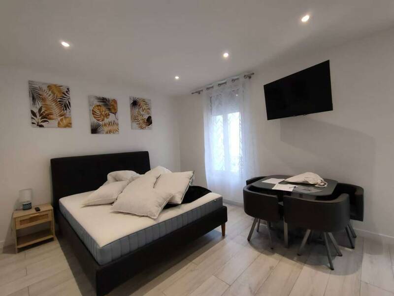 Maison à louer, 23m², IVRY SUR SEINE