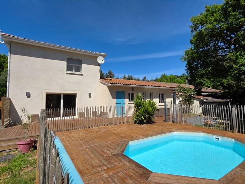 Maison à vendre, 159m², SOULAC SUR MER