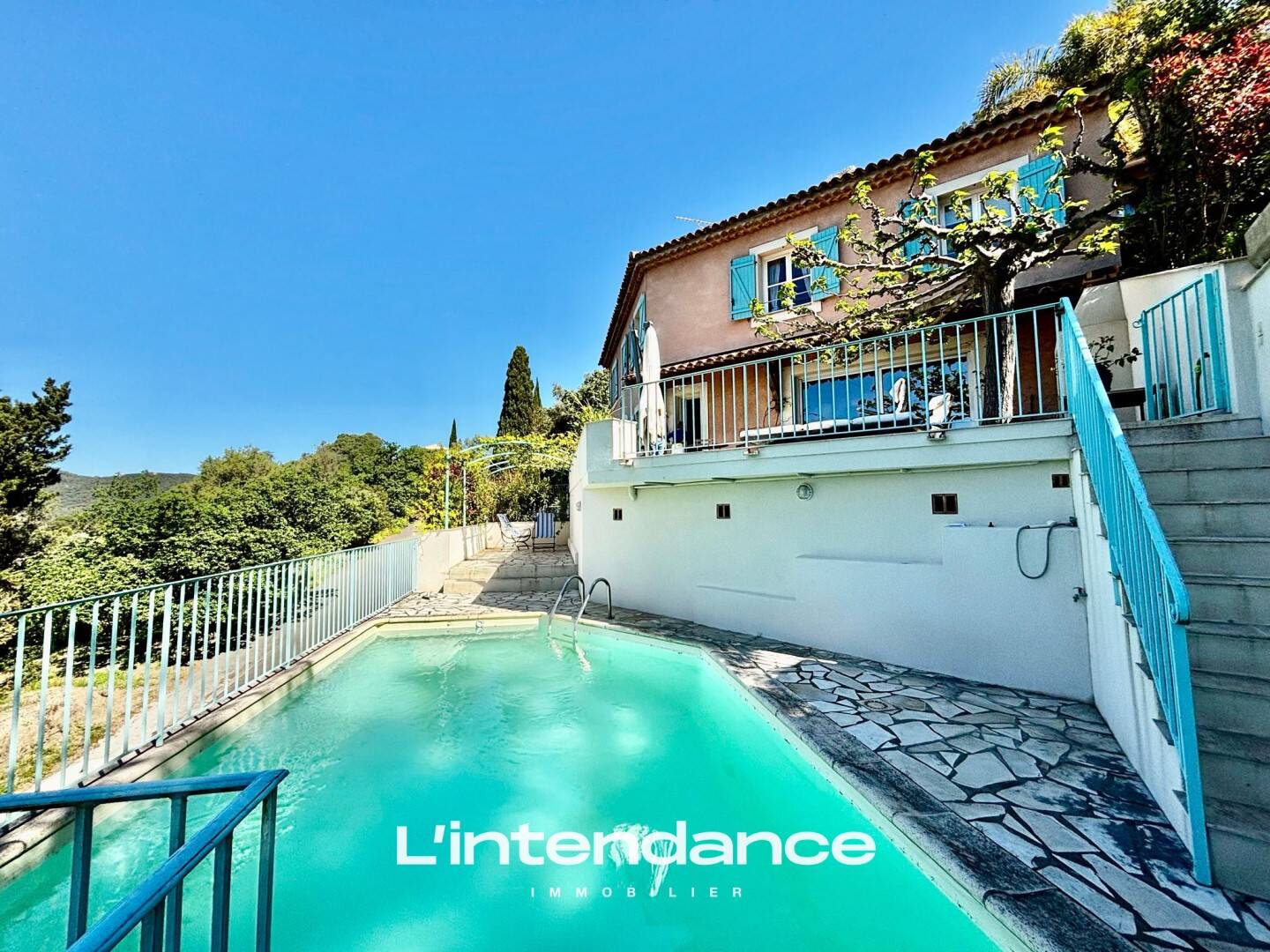 Maison à vendre, 143m², HYERES
