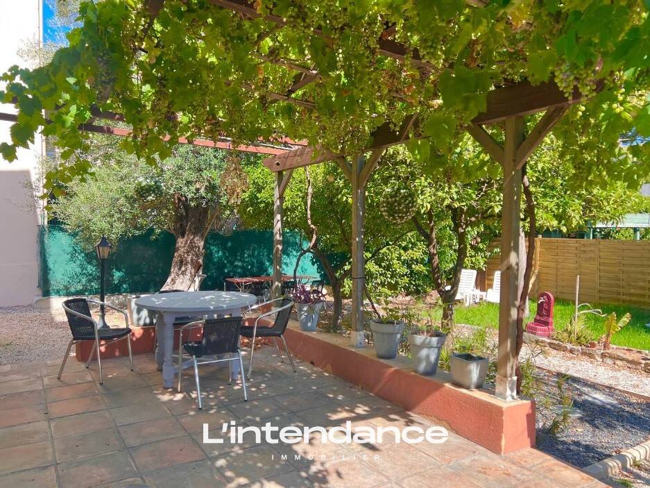 Maison à vendre, 135m², HYERES