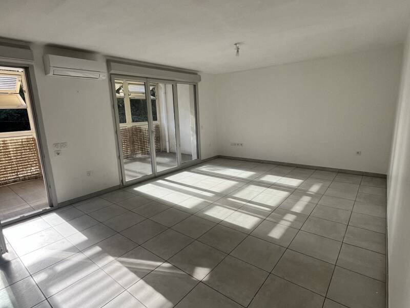 Maison à louer, 80m², MARSEILLE 11E