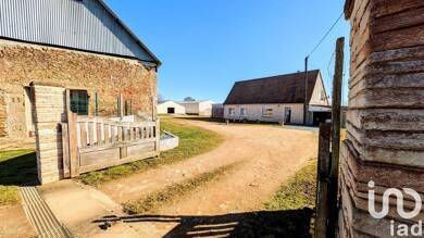 Maison à vendre 303 000 € 5 pièces 2 chambres 133 m² 12 235 m² de terrain Roëzé-sur-Sarthe 72210